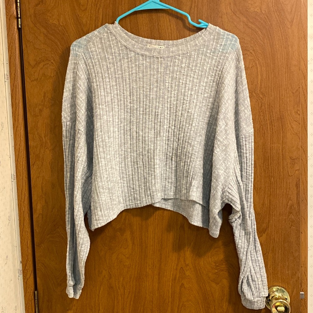 Cropped long sleeve